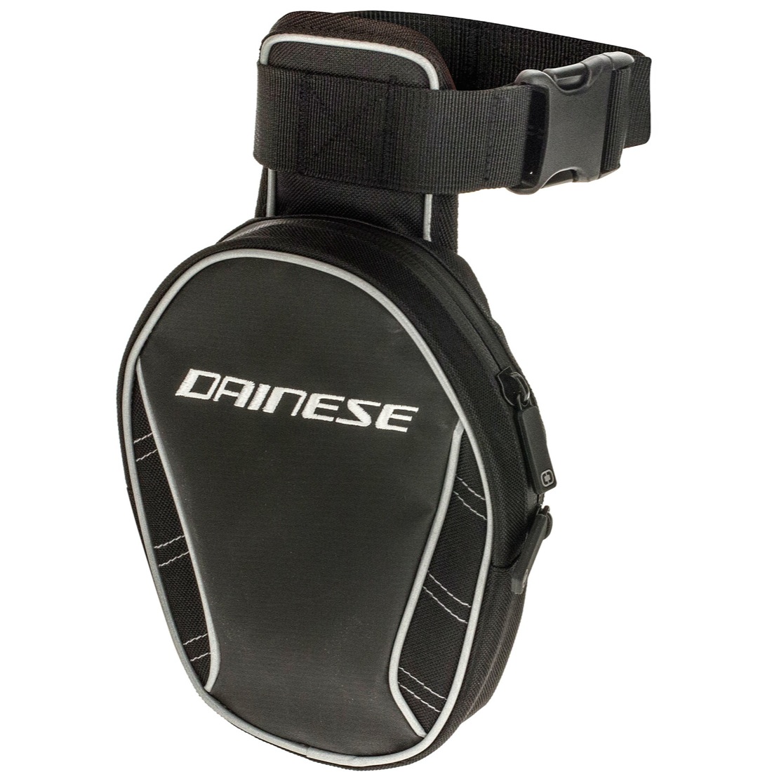 DAINESEが誇る大容量バックパック【D-GAMBIT 2 BACKPACK】のご紹介